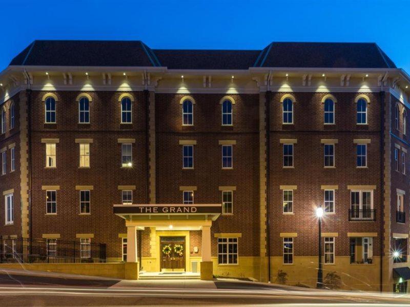 The Mount Vernon Grand Hotel Exterior foto